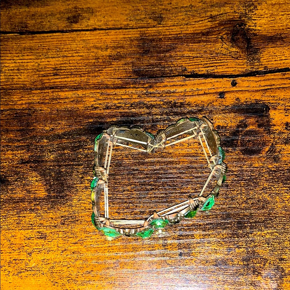 Elegant Green and Silver Bracelet